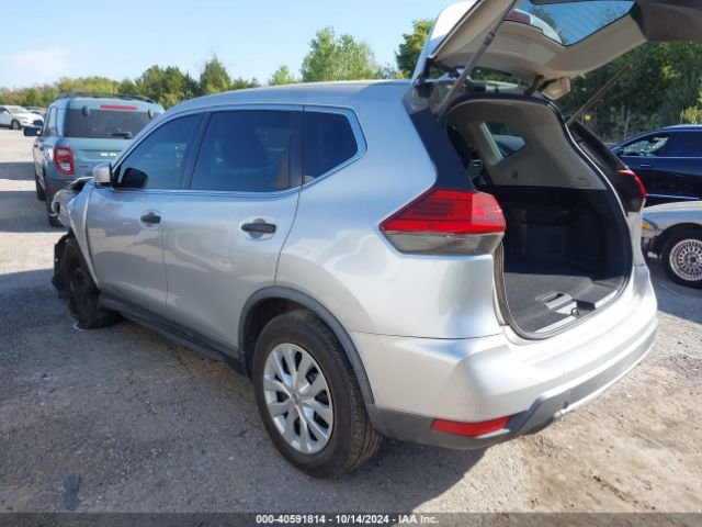 Photo 2 VIN: KNMAT2MV6HP611084 - NISSAN ROGUE 