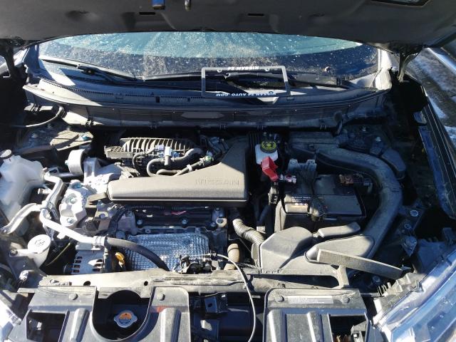 Photo 6 VIN: KNMAT2MV6HP613692 - NISSAN ROGUE 