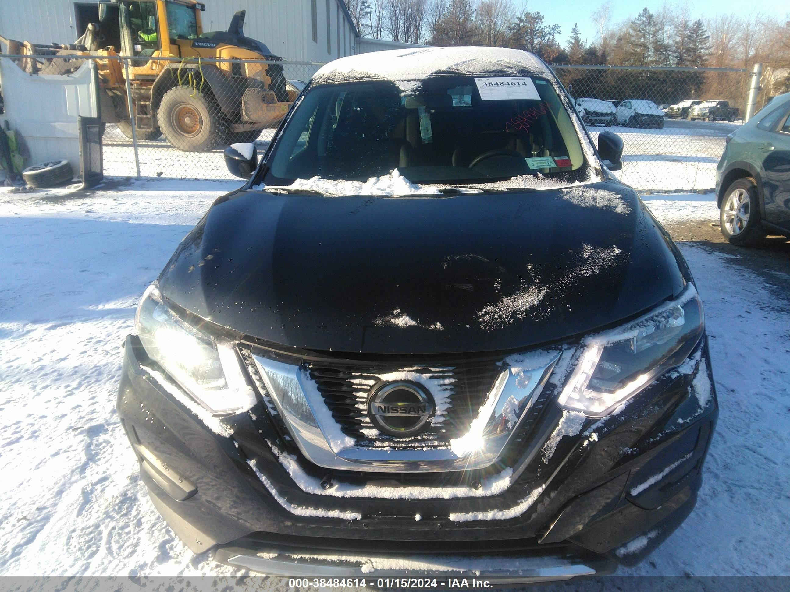 Photo 11 VIN: KNMAT2MV6JP553130 - NISSAN ROGUE 