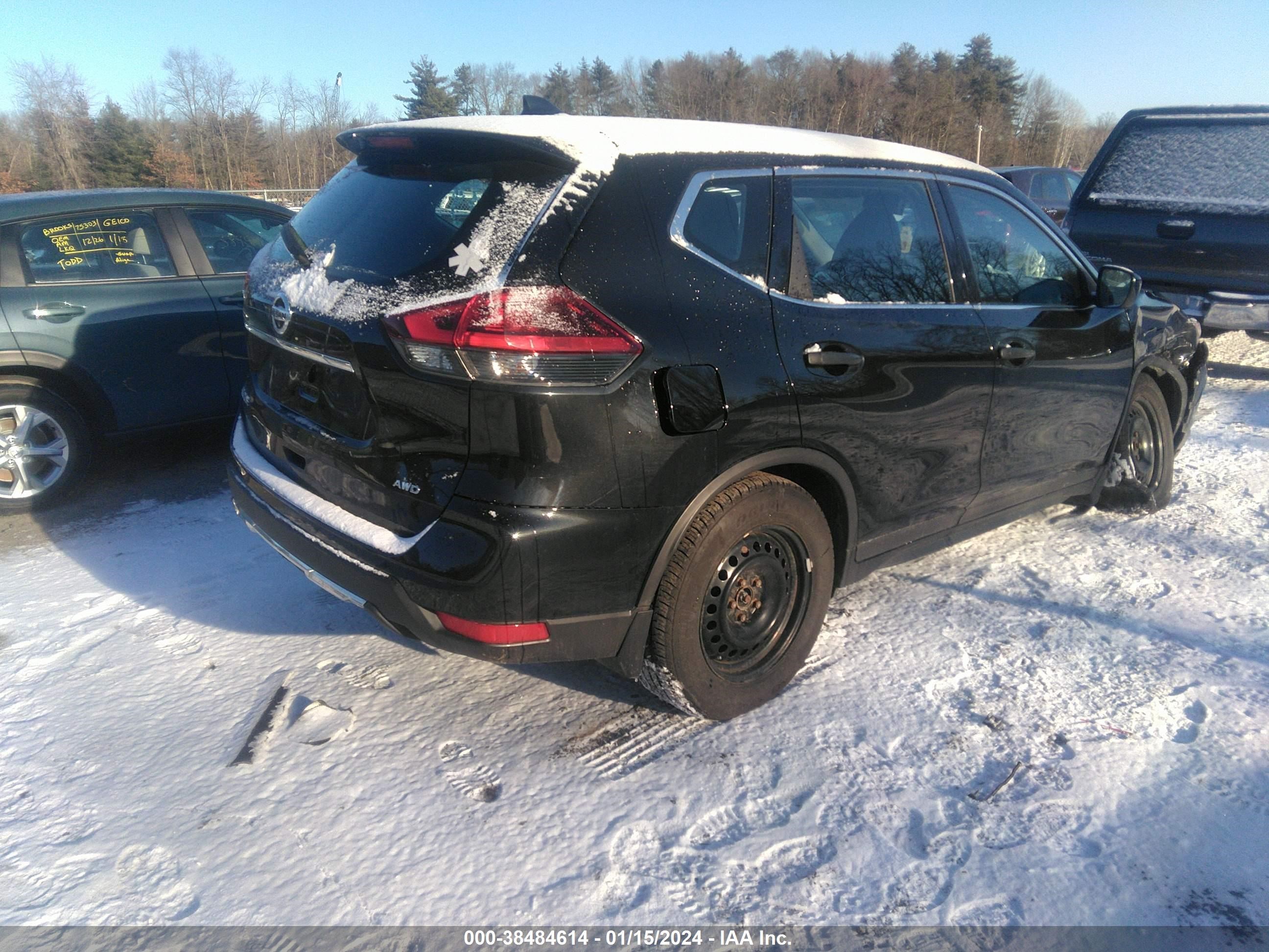 Photo 3 VIN: KNMAT2MV6JP553130 - NISSAN ROGUE 