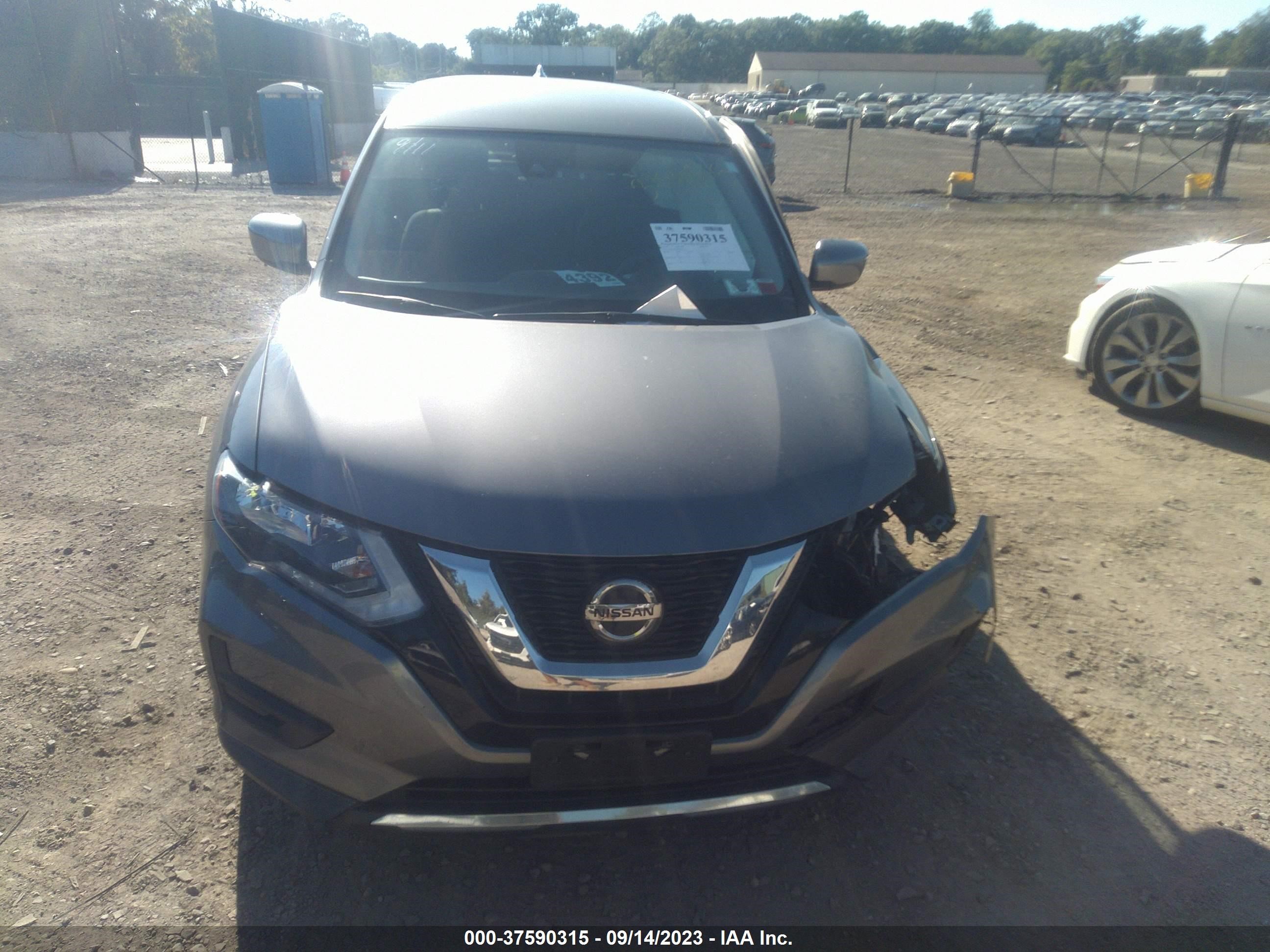 Photo 11 VIN: KNMAT2MV6KP511932 - NISSAN ROGUE 