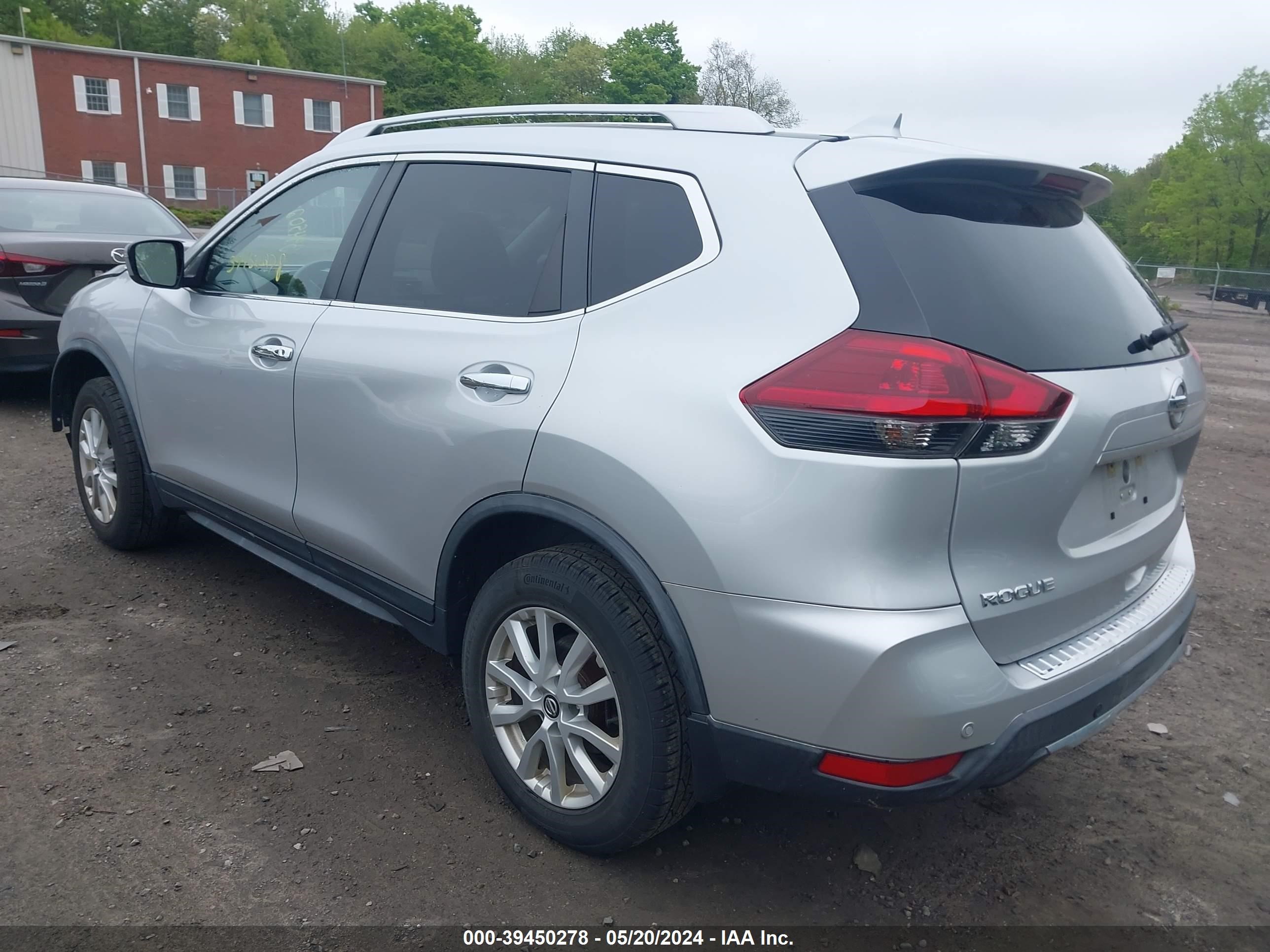 Photo 2 VIN: KNMAT2MV6KP541027 - NISSAN ROGUE 