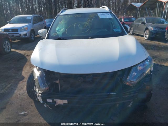 Photo 5 VIN: KNMAT2MV7FP524663 - NISSAN ROGUE 