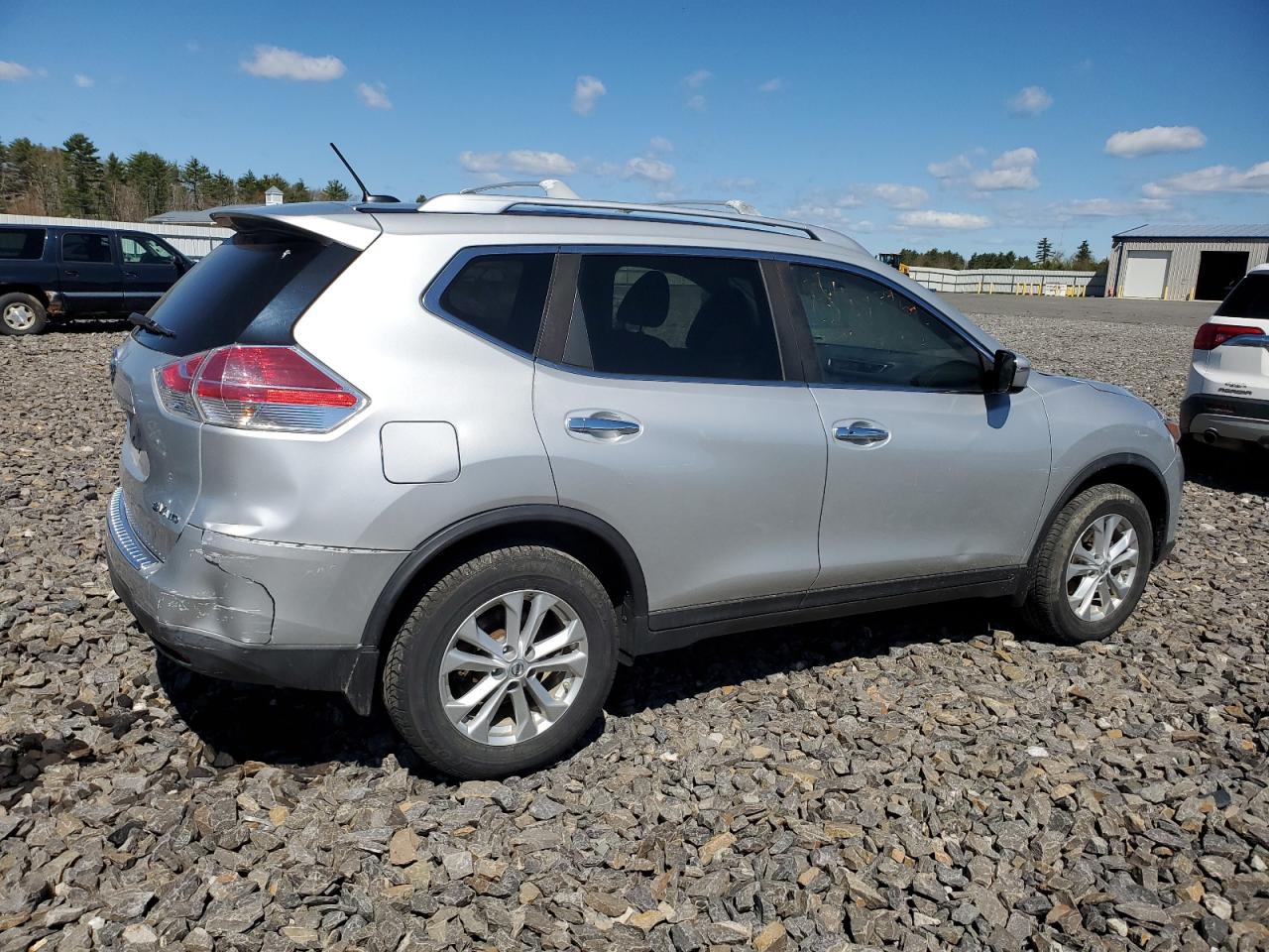 Photo 2 VIN: KNMAT2MV7GP640799 - NISSAN ROGUE 