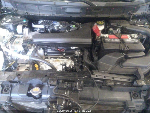 Photo 9 VIN: KNMAT2MV7HP600983 - NISSAN ROGUE 