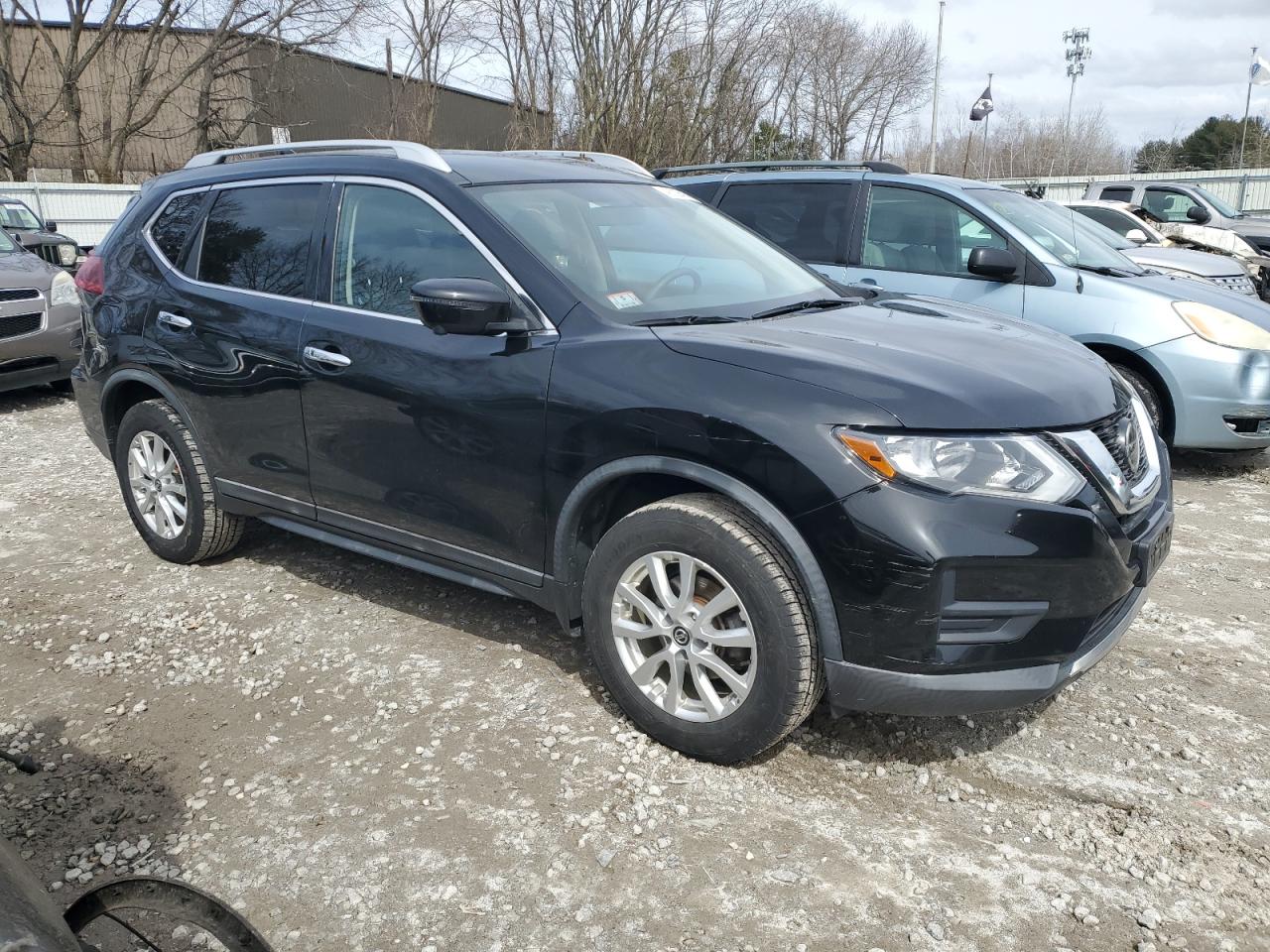 Photo 3 VIN: KNMAT2MV7JP586394 - NISSAN ROGUE 