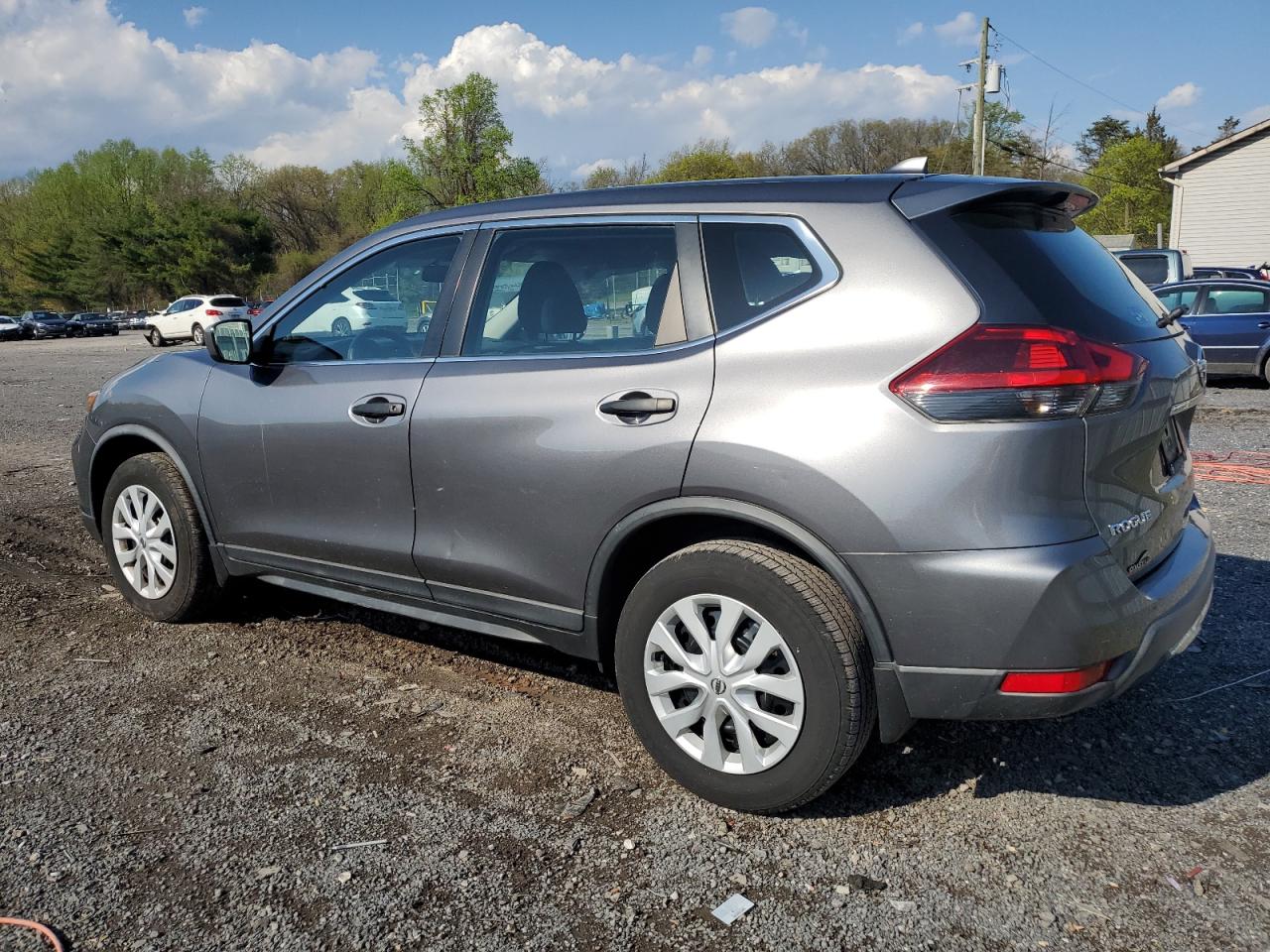 Photo 1 VIN: KNMAT2MV7JP607924 - NISSAN ROGUE 