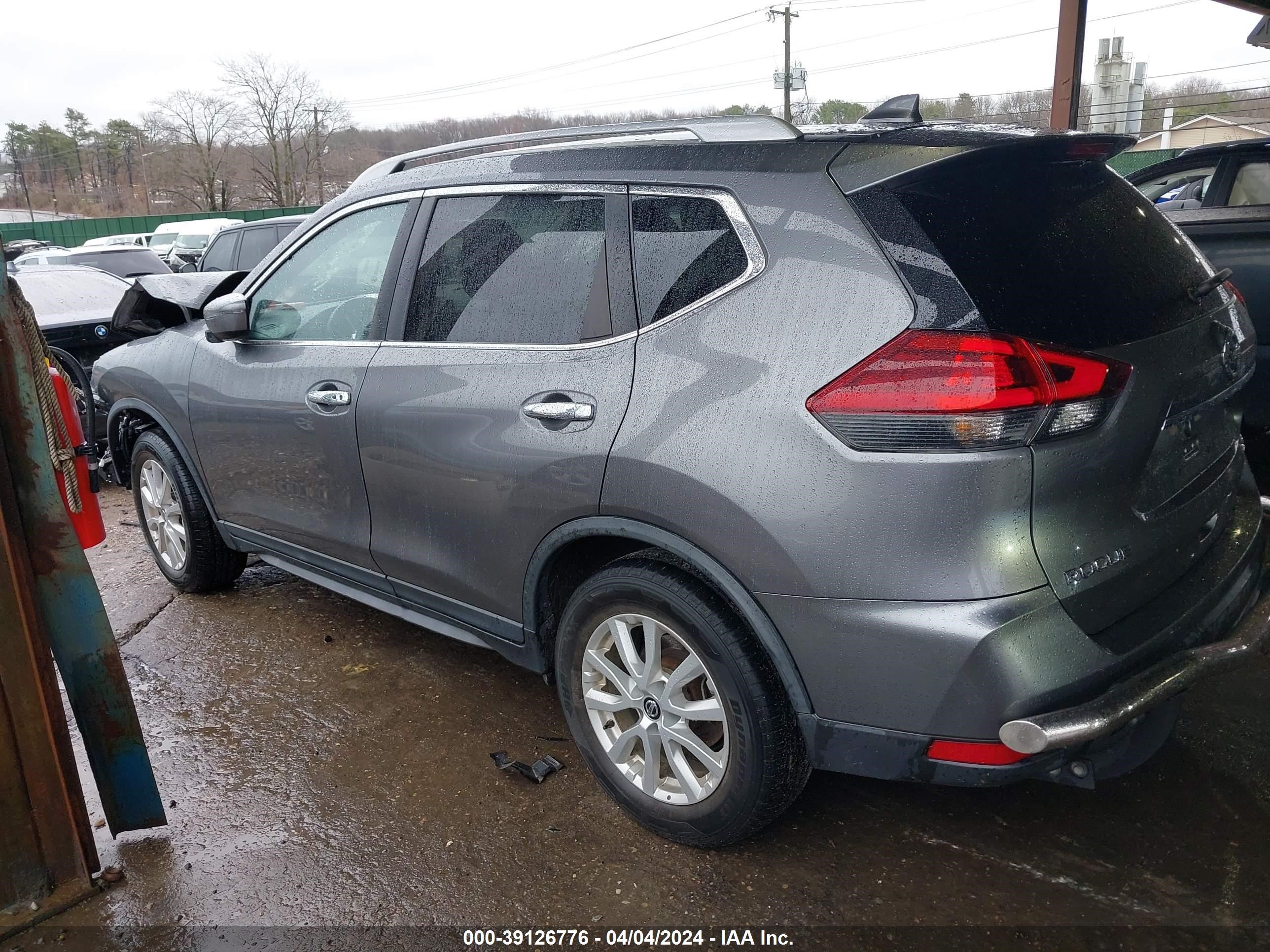 Photo 13 VIN: KNMAT2MV7JP611343 - NISSAN ROGUE 