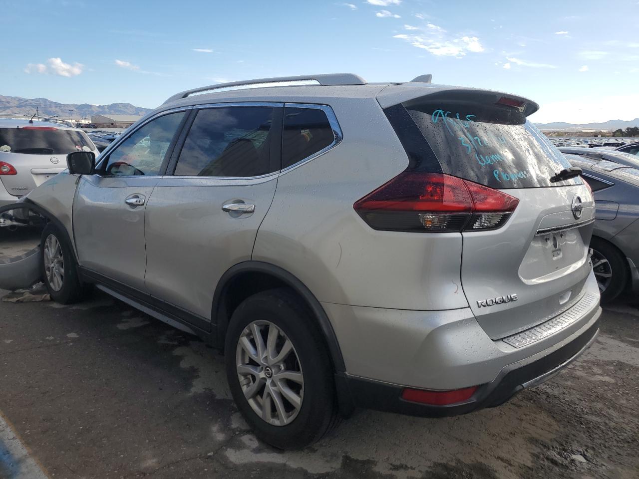 Photo 1 VIN: KNMAT2MV7JP618941 - NISSAN ROGUE 