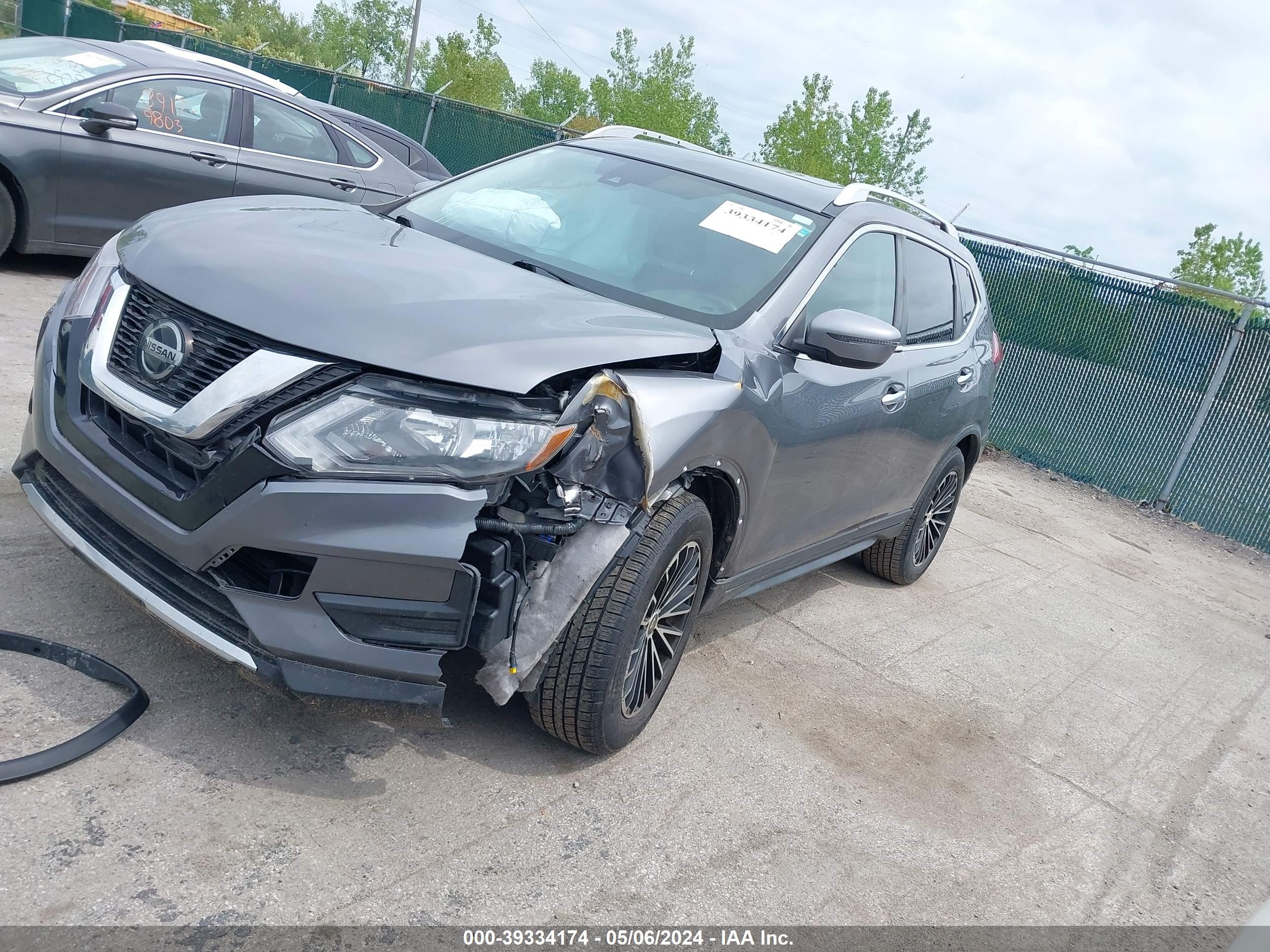 Photo 1 VIN: KNMAT2MV7KP519019 - NISSAN ROGUE 