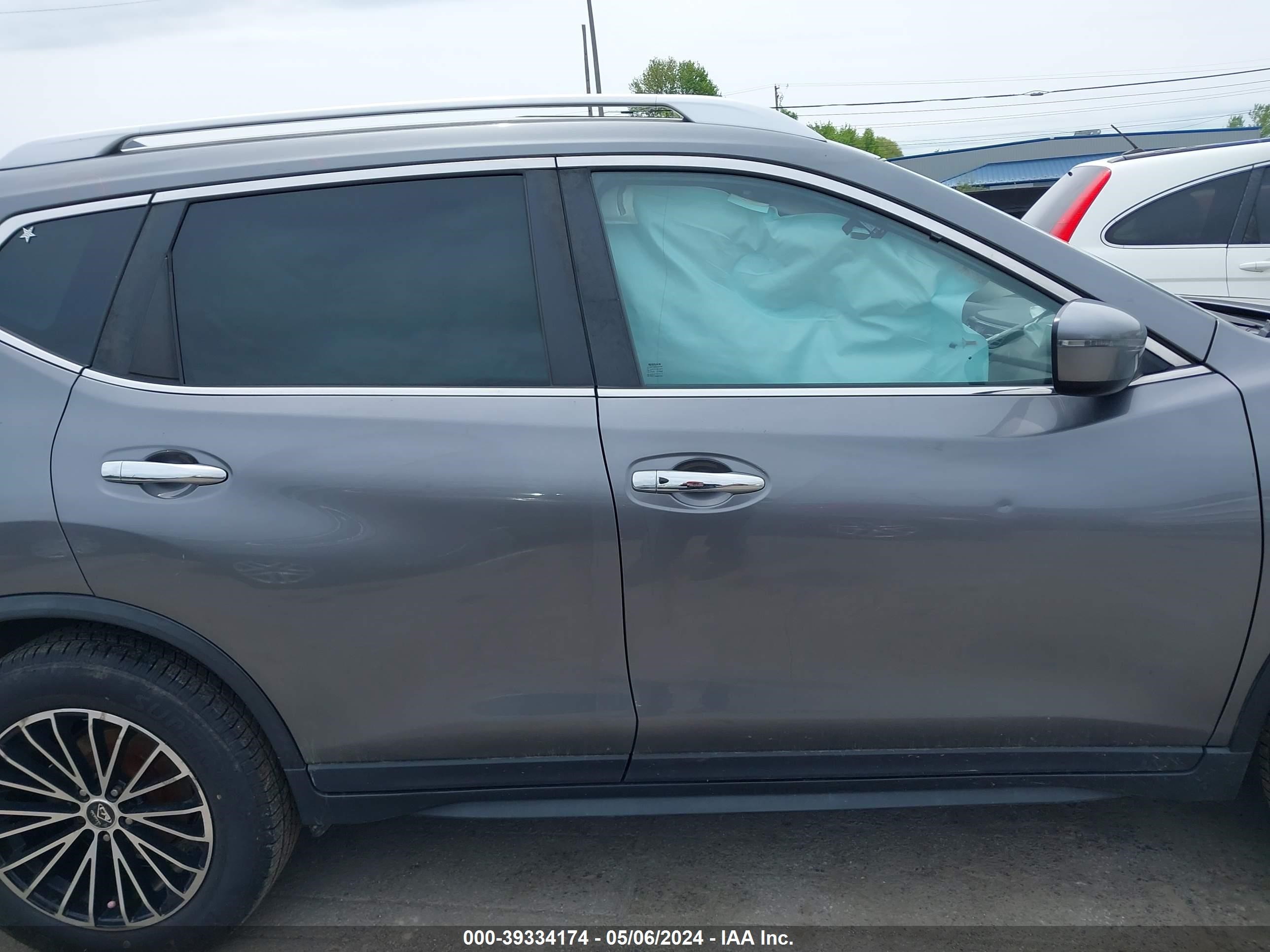 Photo 13 VIN: KNMAT2MV7KP519019 - NISSAN ROGUE 