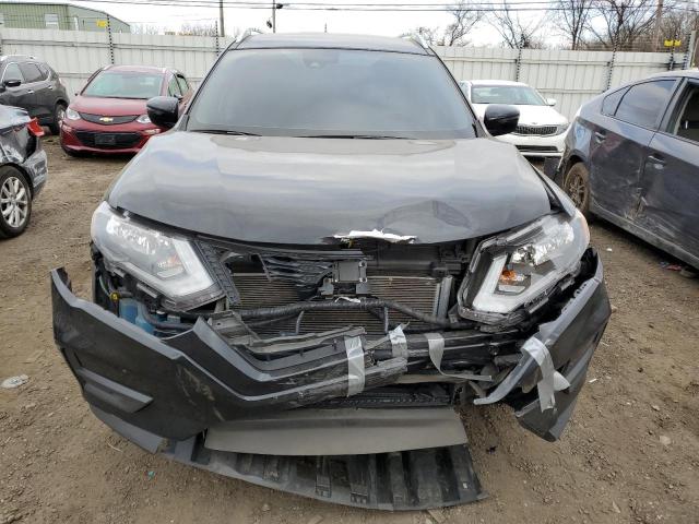 Photo 4 VIN: KNMAT2MV7KP553137 - NISSAN ROGUE 