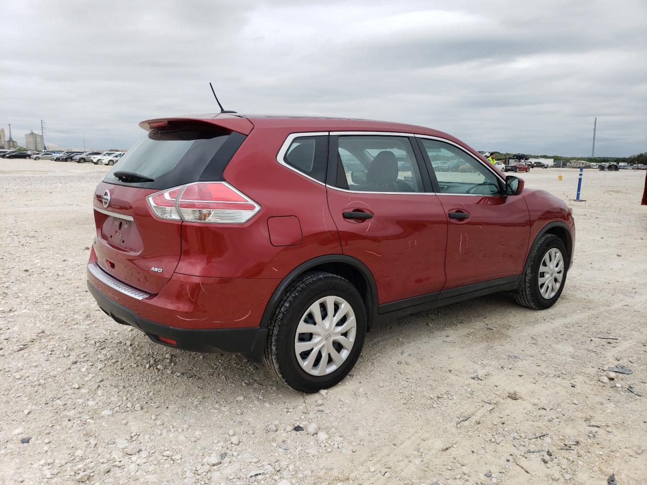 Photo 2 VIN: KNMAT2MV8GP603633 - NISSAN ROGUE 