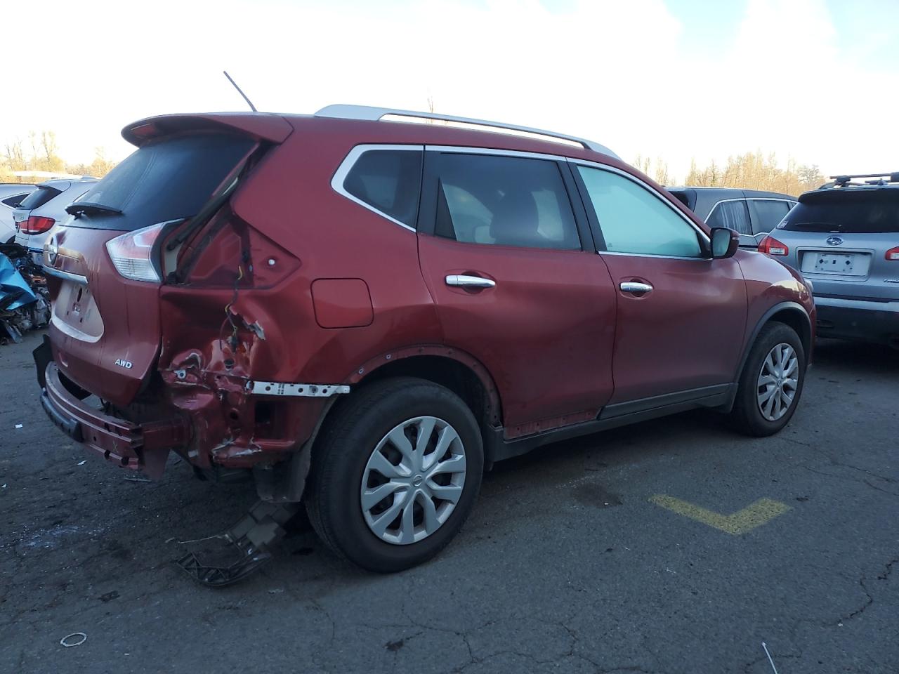 Photo 2 VIN: KNMAT2MV8GP634459 - NISSAN ROGUE 