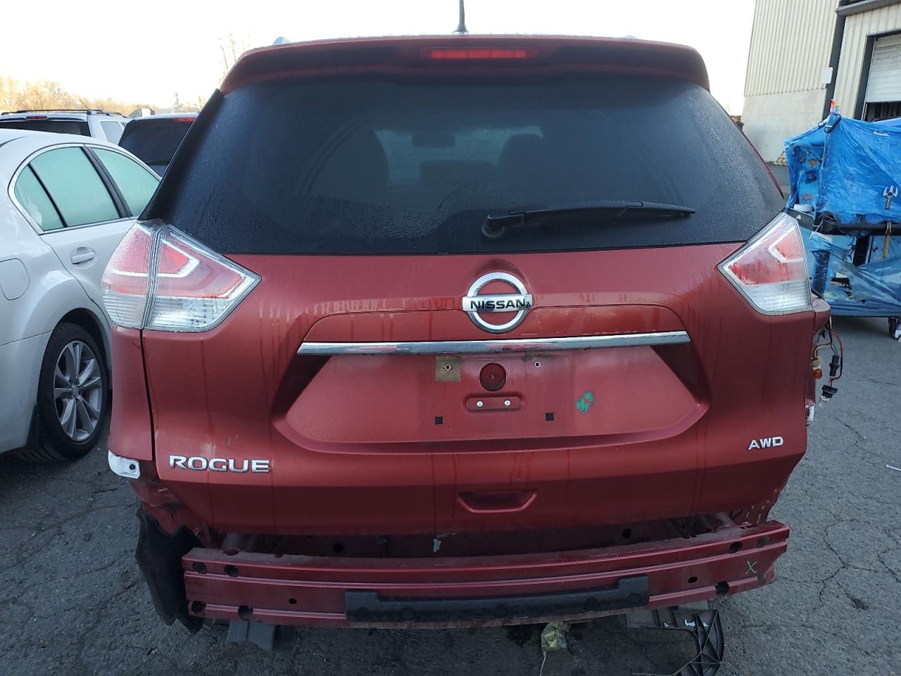 Photo 5 VIN: KNMAT2MV8GP634459 - NISSAN ROGUE 