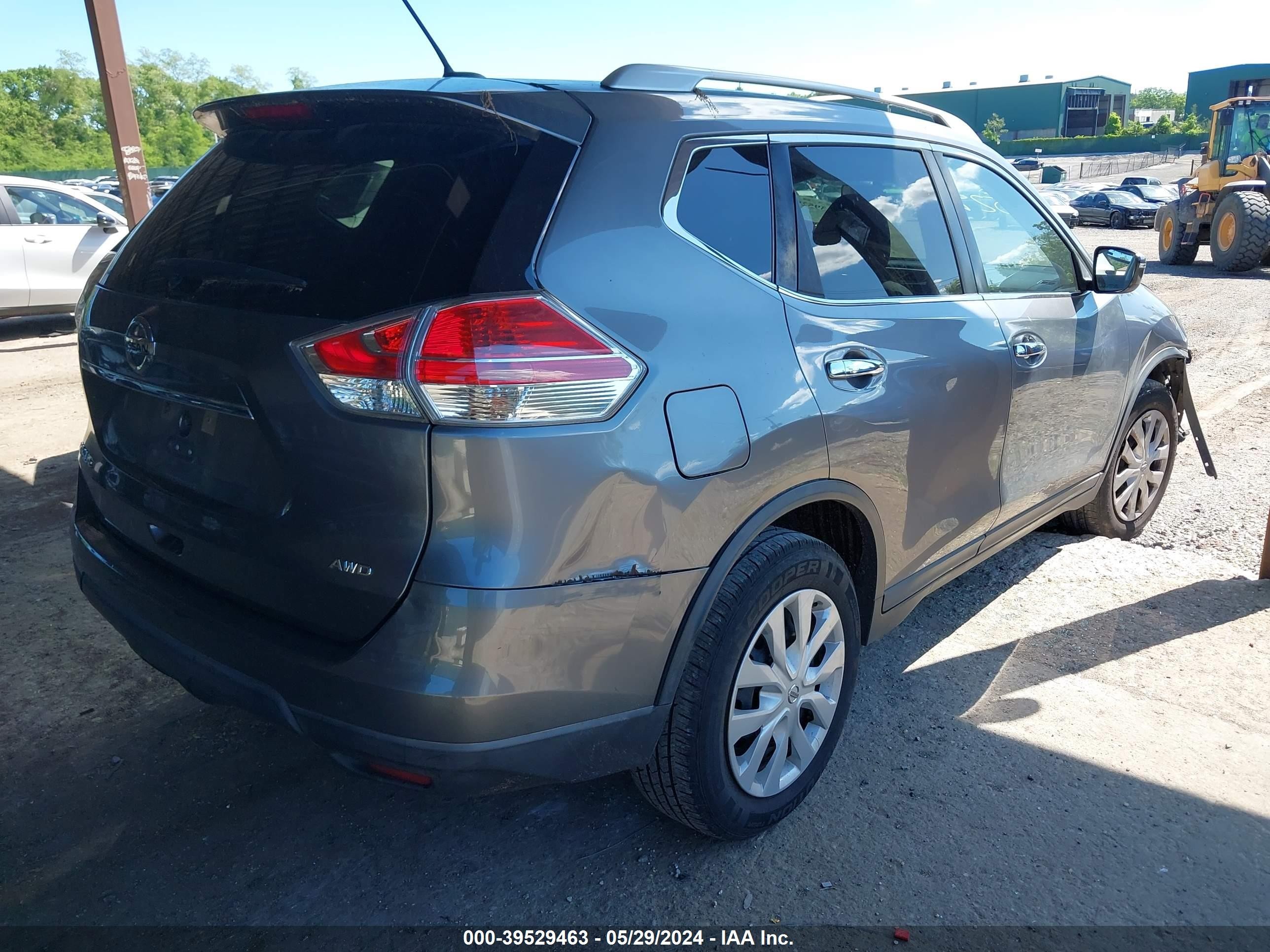 Photo 3 VIN: KNMAT2MV8GP635580 - NISSAN ROGUE 