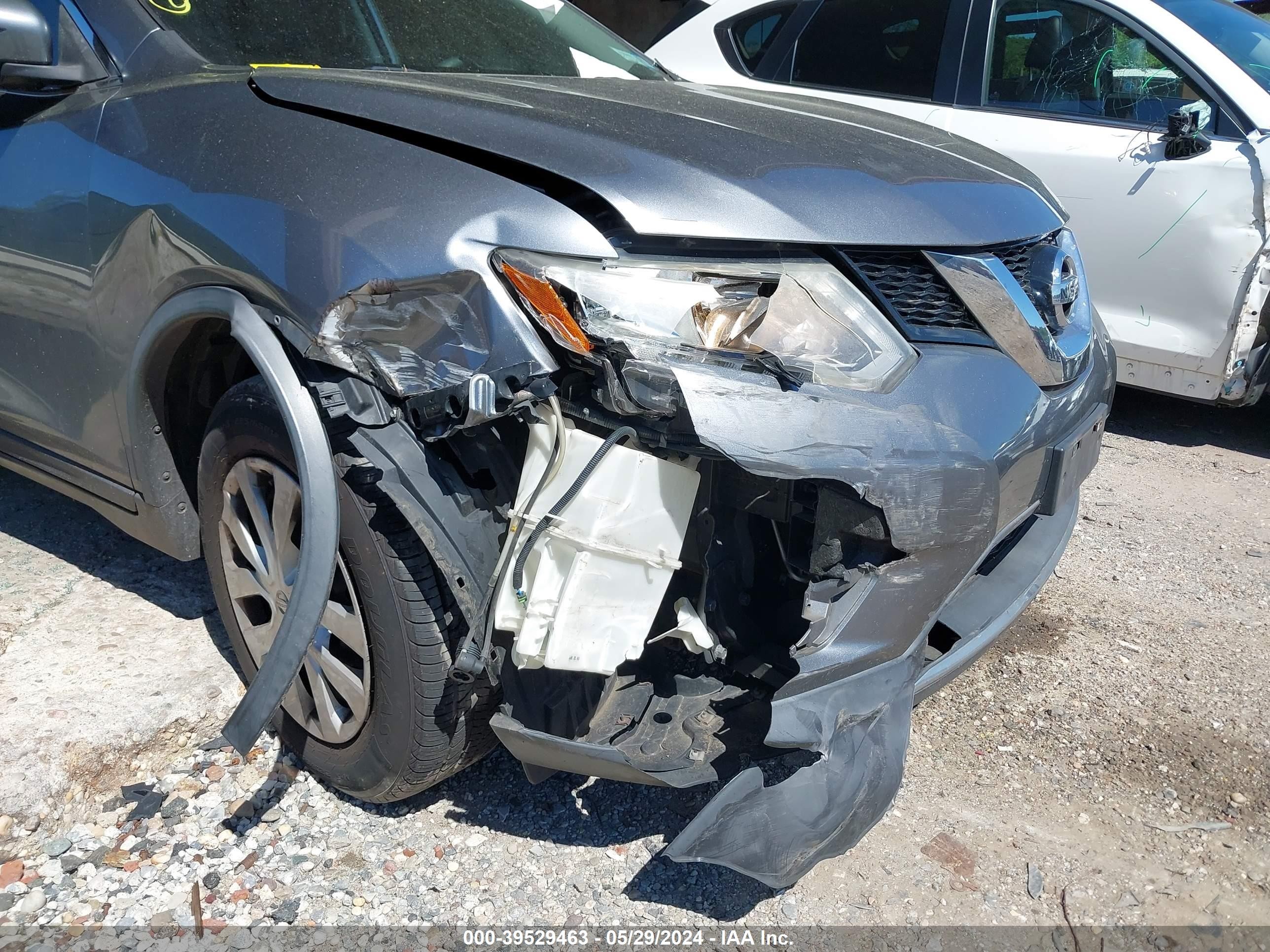 Photo 5 VIN: KNMAT2MV8GP635580 - NISSAN ROGUE 