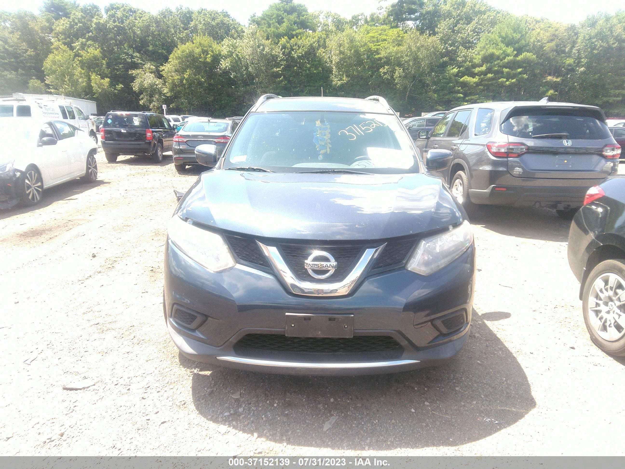 Photo 11 VIN: KNMAT2MV8GP658406 - NISSAN ROGUE 