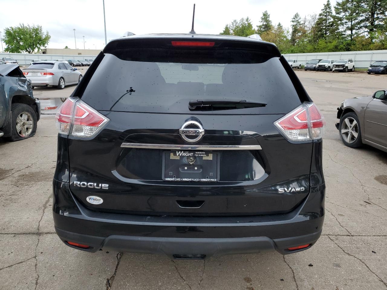 Photo 5 VIN: KNMAT2MV8GP661242 - NISSAN ROGUE 