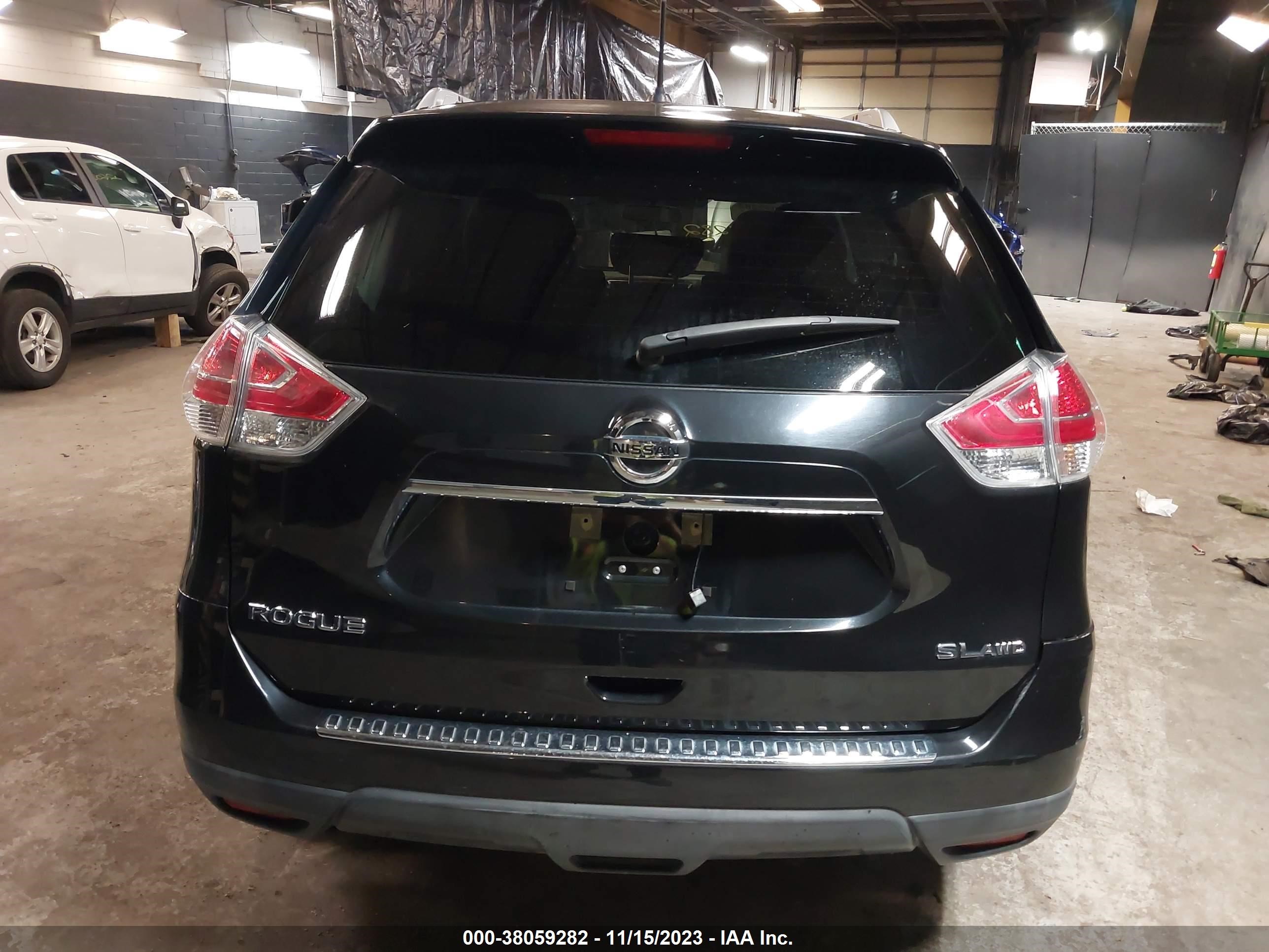 Photo 16 VIN: KNMAT2MV8GP689994 - NISSAN ROGUE 