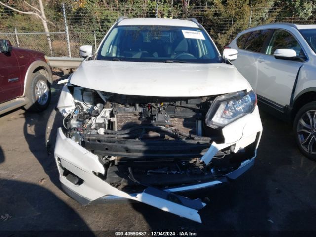 Photo 5 VIN: KNMAT2MV8HP616660 - NISSAN ROGUE 