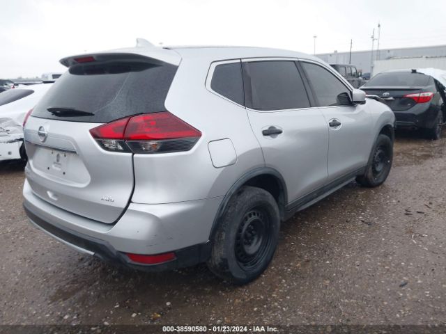 Photo 3 VIN: KNMAT2MV8JP506052 - NISSAN ROGUE 