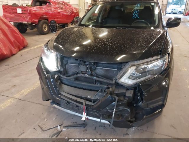 Photo 5 VIN: KNMAT2MV8JP551251 - NISSAN ROGUE 