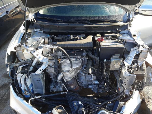 Photo 6 VIN: KNMAT2MV8JP555705 - NISSAN ROGUE 