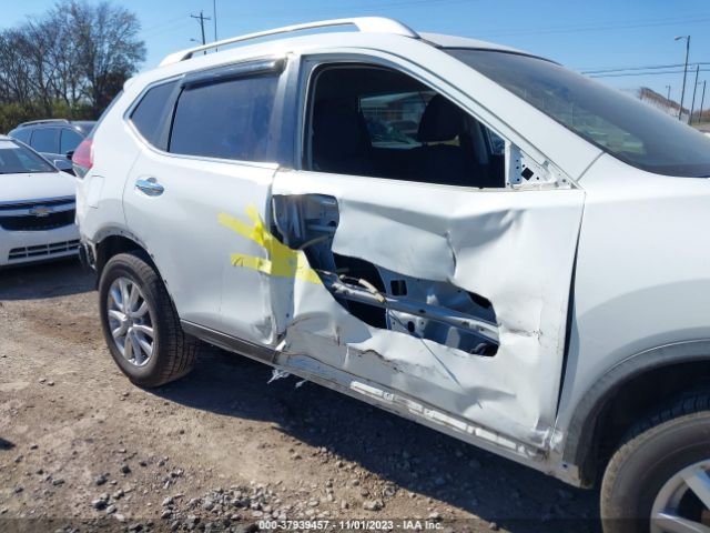 Photo 5 VIN: KNMAT2MV8JP591023 - NISSAN ROGUE 