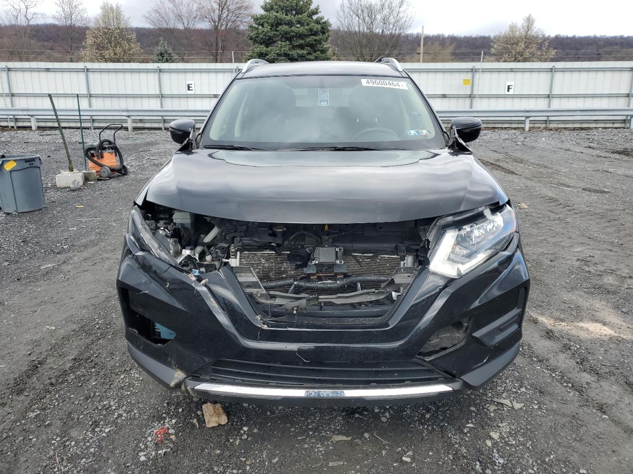 Photo 4 VIN: KNMAT2MV8JP613781 - NISSAN ROGUE 