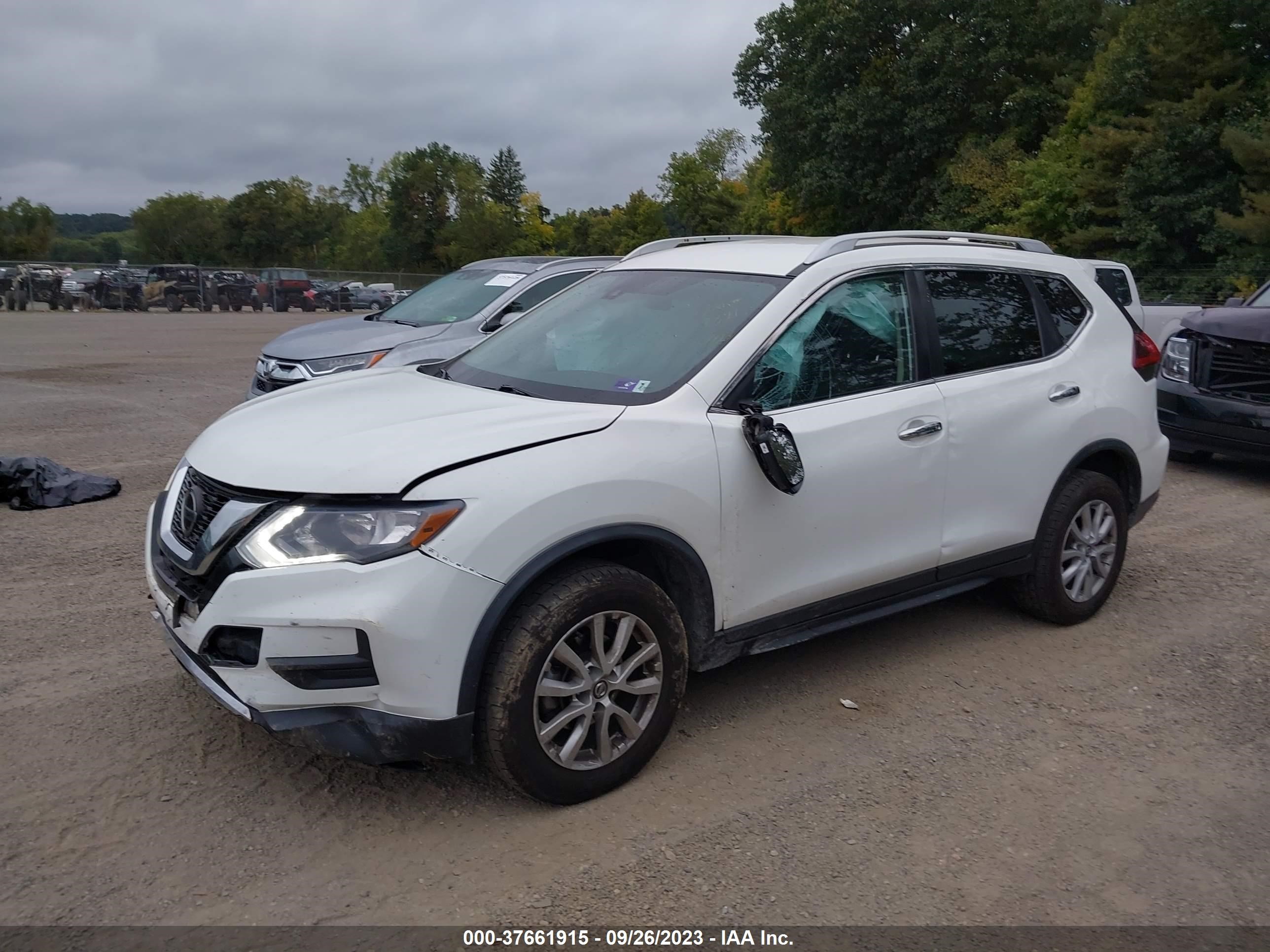 Photo 1 VIN: KNMAT2MV8KP517151 - NISSAN ROGUE 