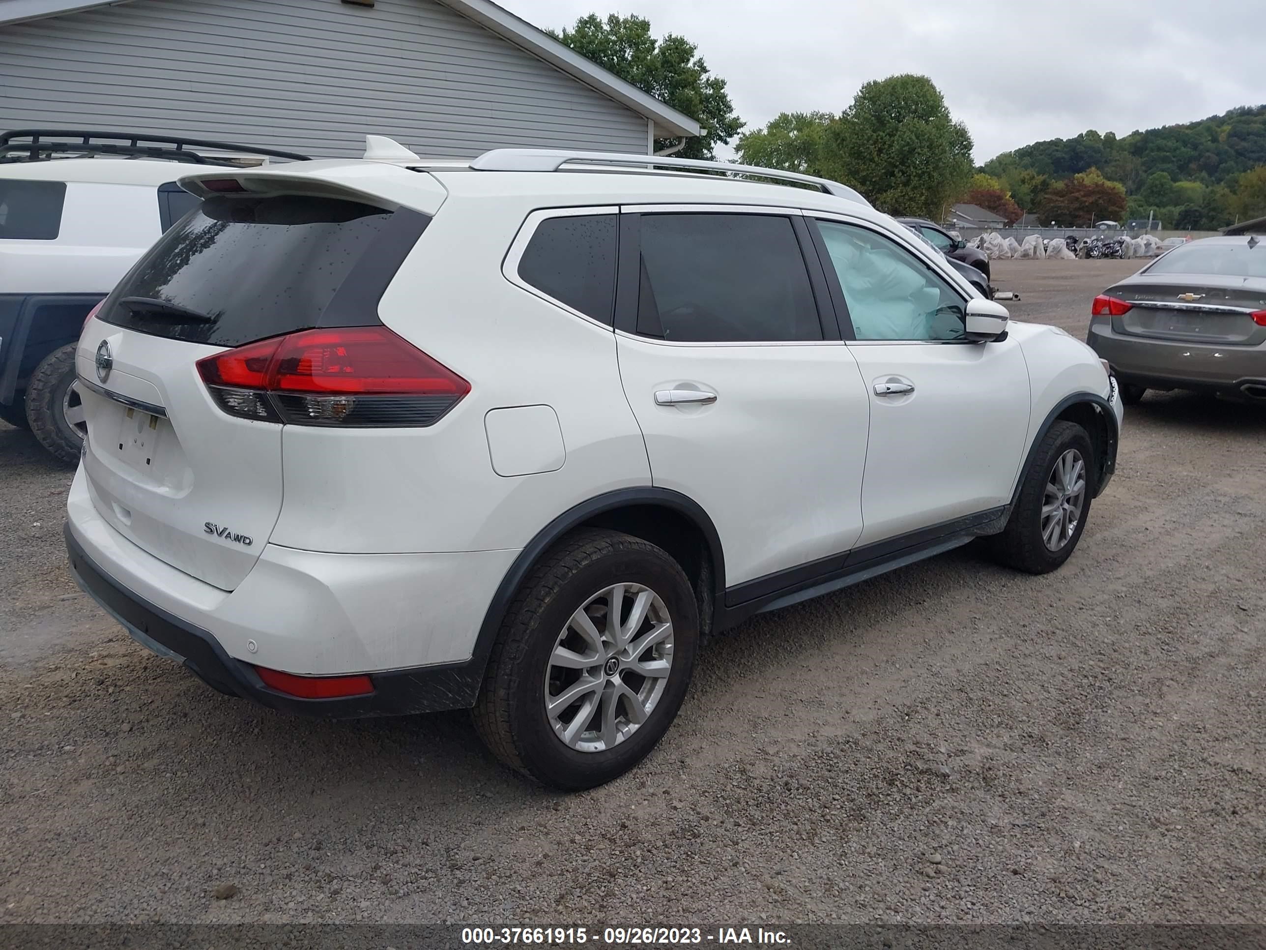 Photo 3 VIN: KNMAT2MV8KP517151 - NISSAN ROGUE 