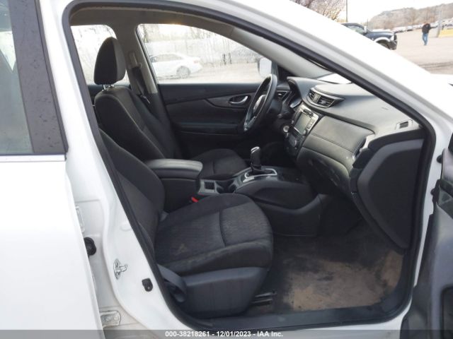 Photo 4 VIN: KNMAT2MV8KP517800 - NISSAN ROGUE 