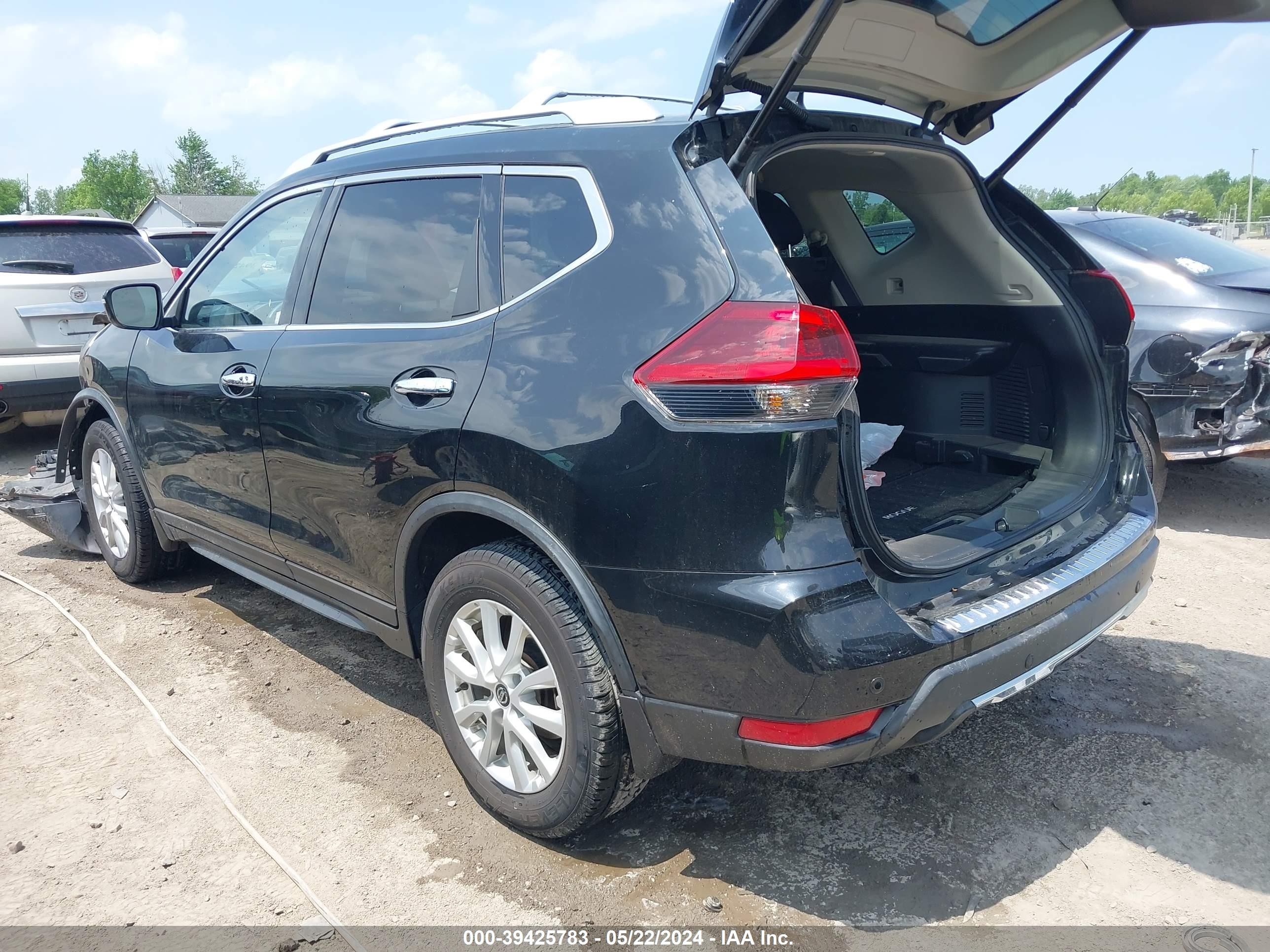 Photo 2 VIN: KNMAT2MV8KP544169 - NISSAN ROGUE 