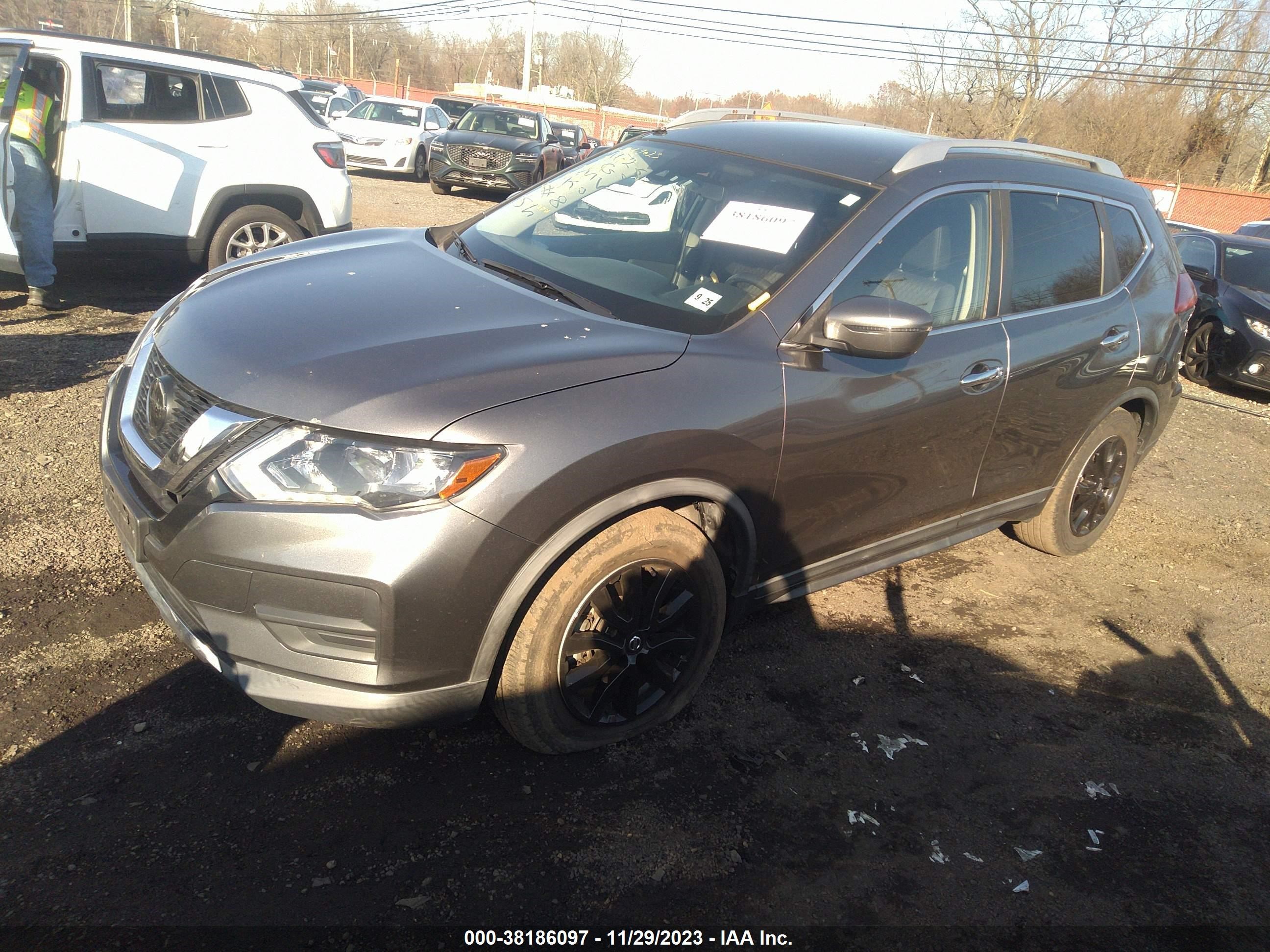 Photo 1 VIN: KNMAT2MV8LP528572 - NISSAN ROGUE 