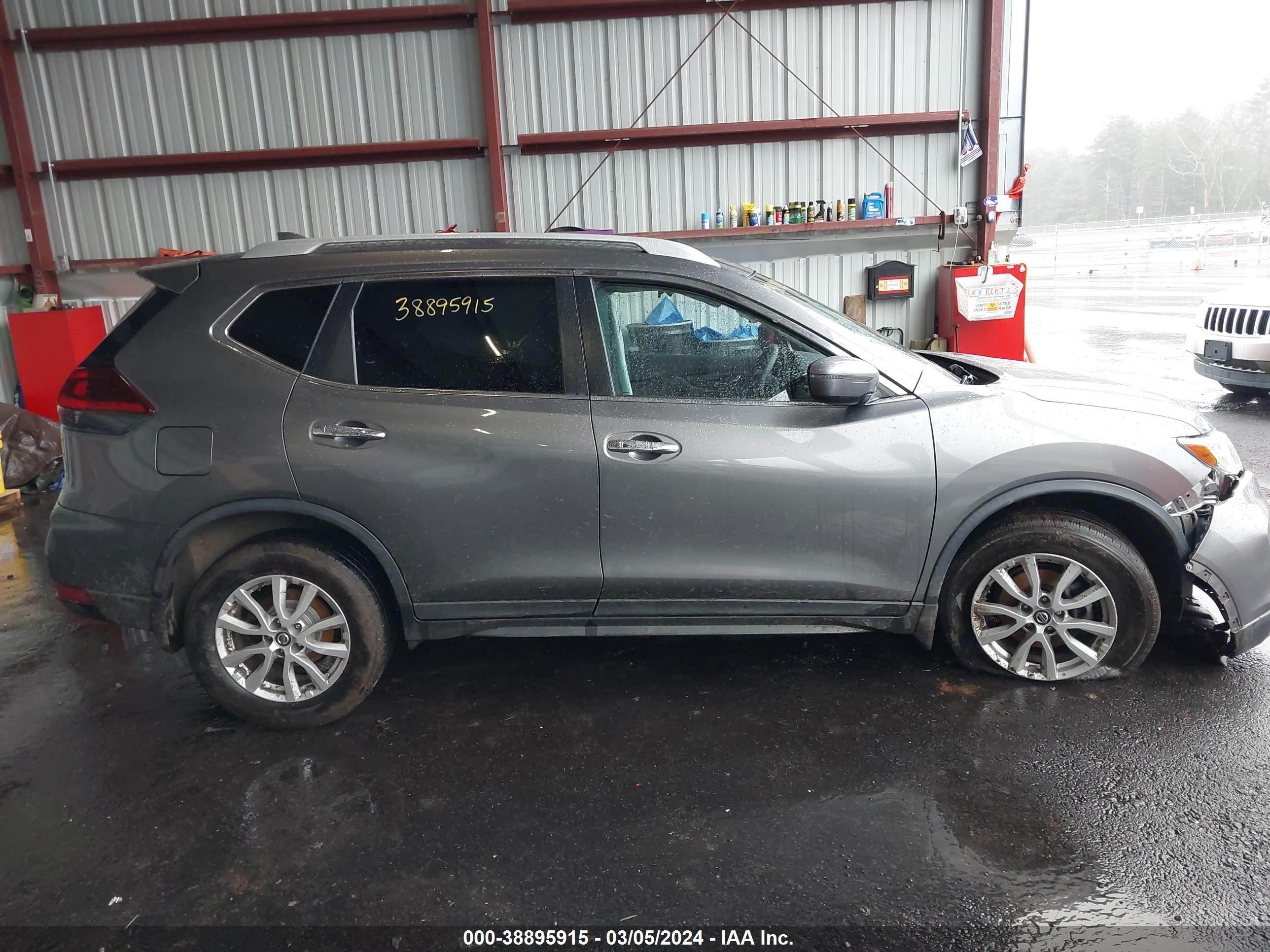 Photo 13 VIN: KNMAT2MV8LP533612 - NISSAN ROGUE 