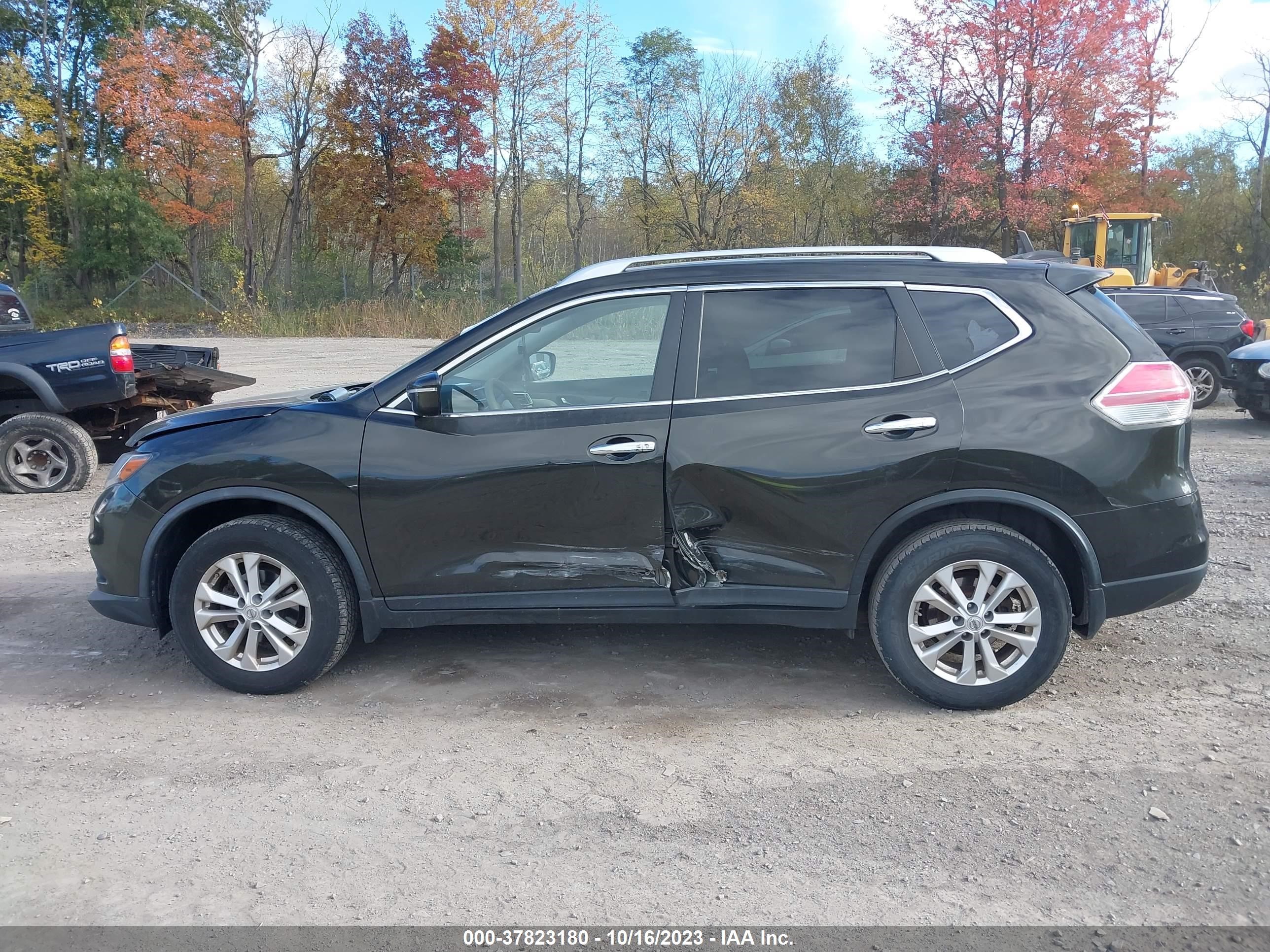 Photo 12 VIN: KNMAT2MV9FP507850 - NISSAN ROGUE 