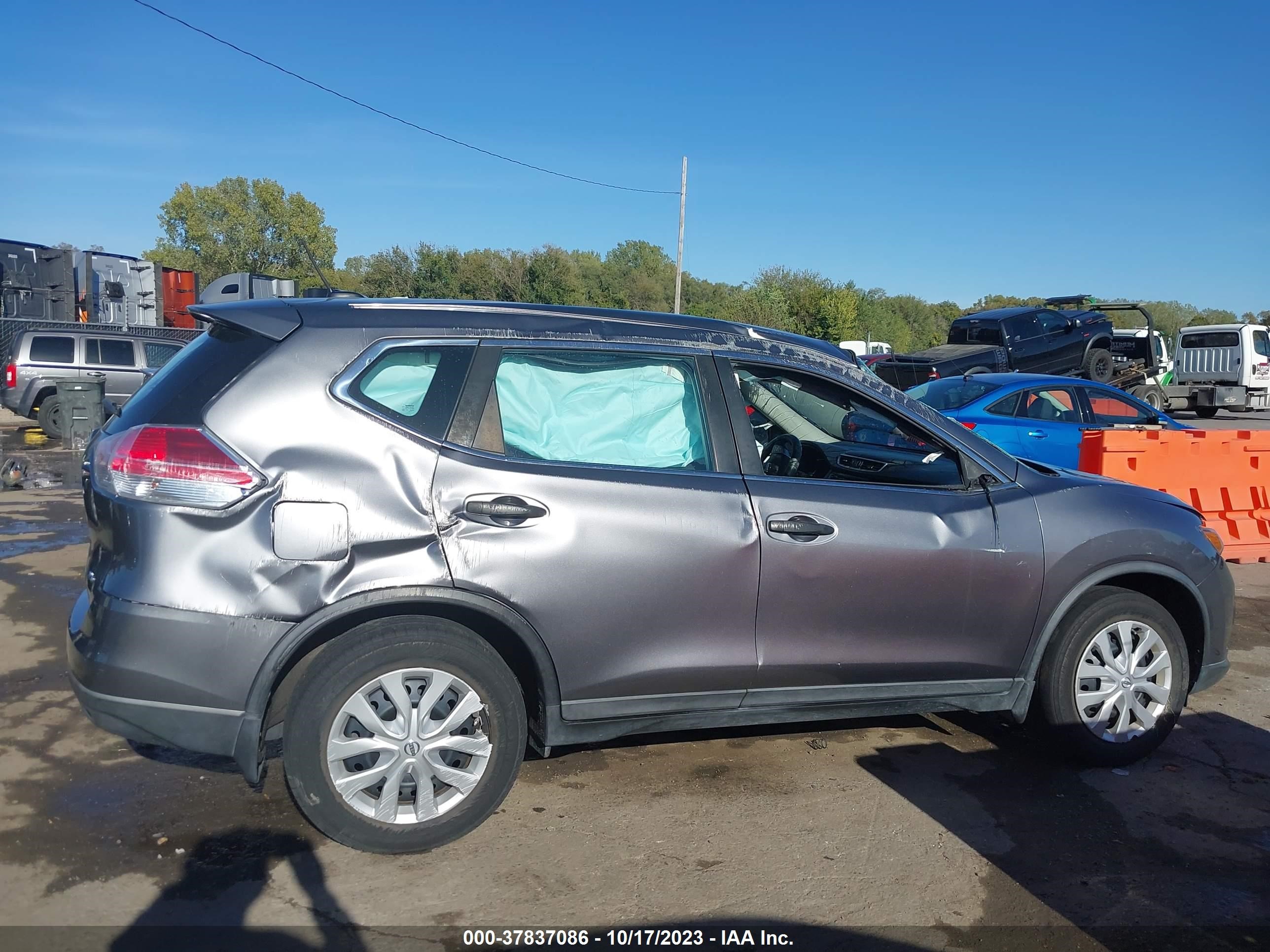 Photo 13 VIN: KNMAT2MV9GP614124 - NISSAN ROGUE 