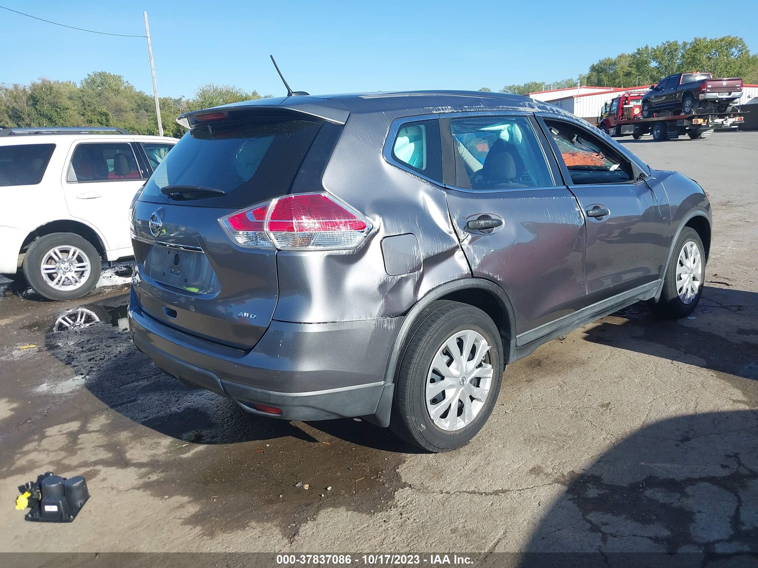 Photo 3 VIN: KNMAT2MV9GP614124 - NISSAN ROGUE 