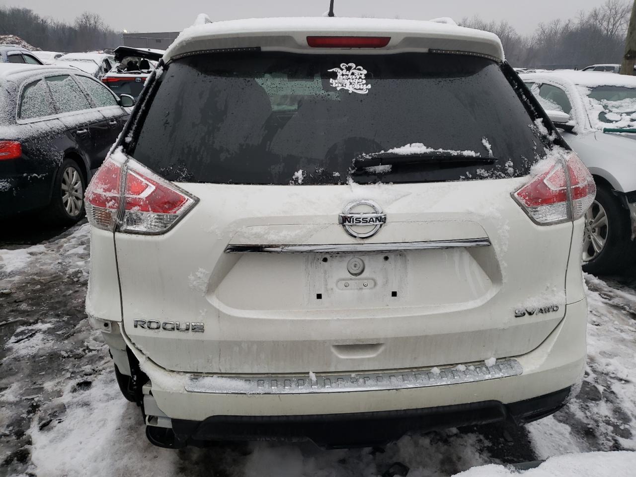 Photo 5 VIN: KNMAT2MV9GP616746 - NISSAN ROGUE 