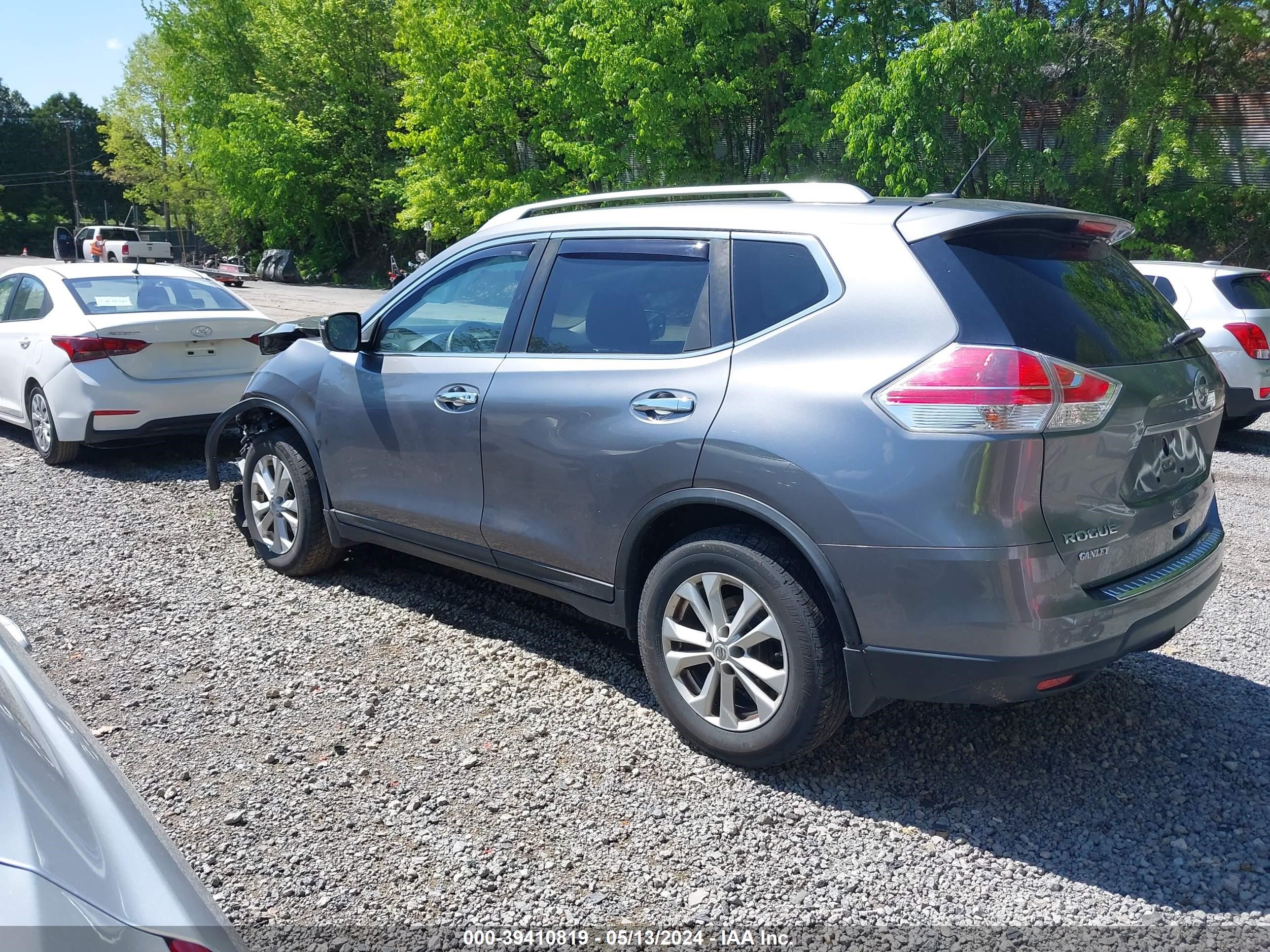 Photo 2 VIN: KNMAT2MV9GP633403 - NISSAN ROGUE 