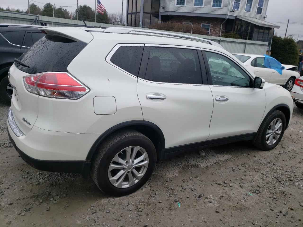 Photo 2 VIN: KNMAT2MV9GP650704 - NISSAN ROGUE 