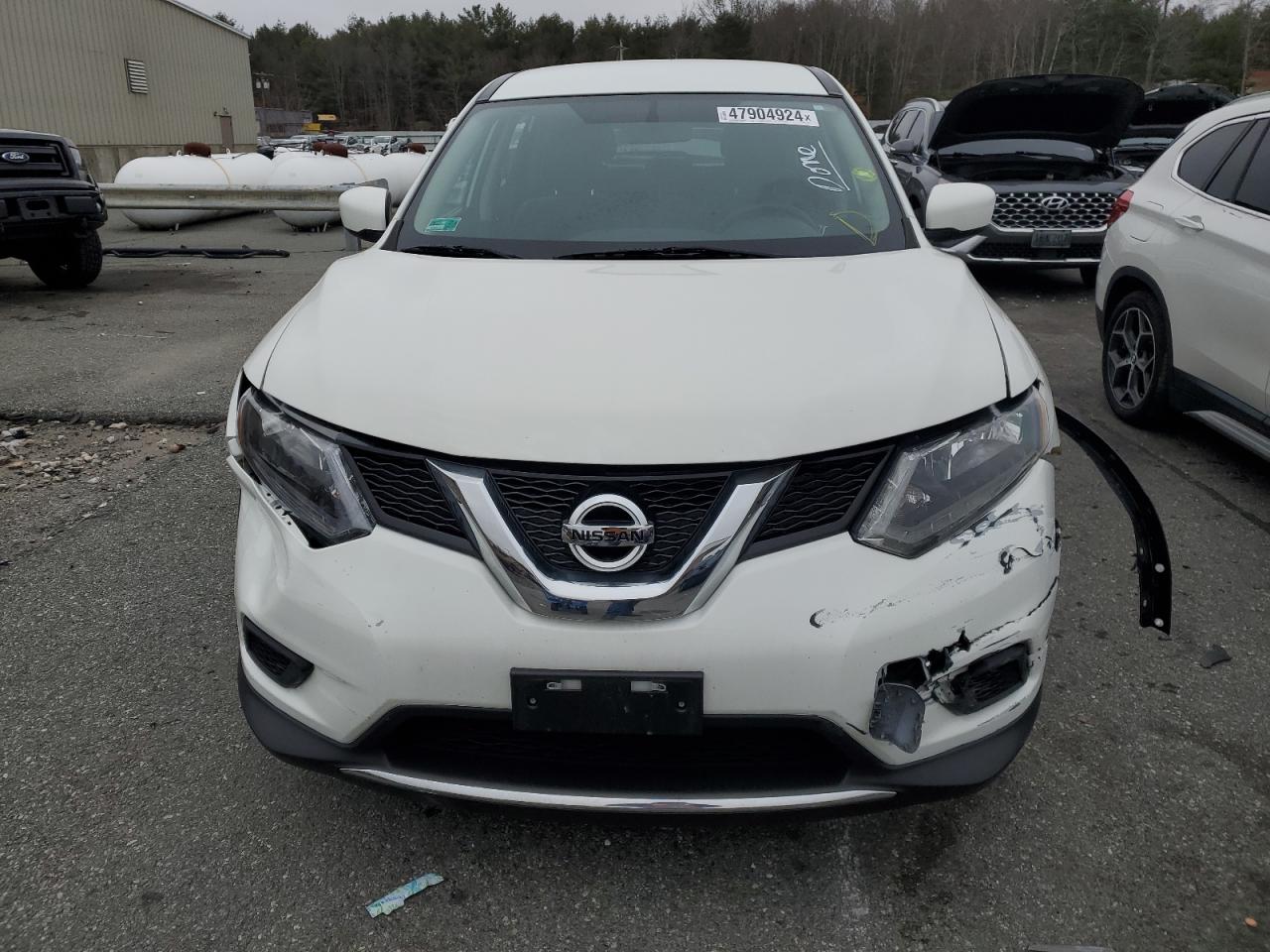 Photo 4 VIN: KNMAT2MV9GP733727 - NISSAN ROGUE 