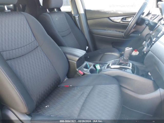 Photo 7 VIN: KNMAT2MV9KP521810 - NISSAN ROGUE 