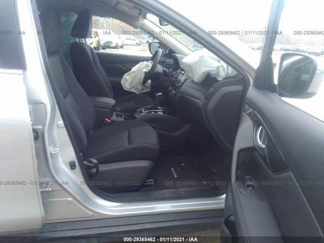 Photo 4 VIN: KNMAT2MV9KP543855 - NISSAN ROGUE 