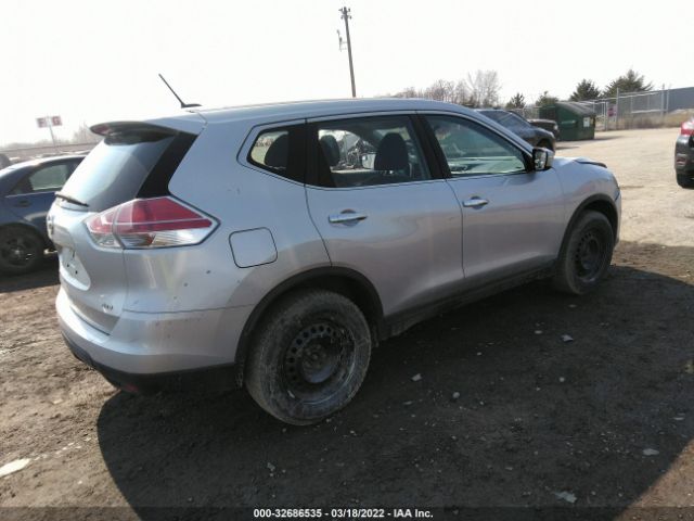 Photo 3 VIN: KNMAT2MVXFP530652 - NISSAN ROGUE 