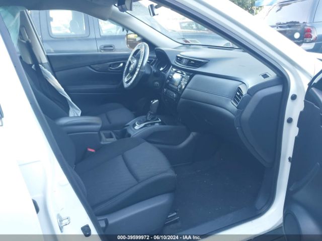 Photo 4 VIN: KNMAT2MVXHP513076 - NISSAN ROGUE 