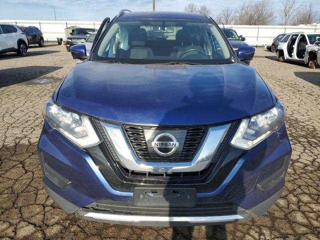 Photo 4 VIN: KNMAT2MVXHP596363 - NISSAN ROGUE 