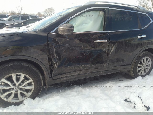 Photo 5 VIN: KNMAT2MVXHP605711 - NISSAN ROGUE 