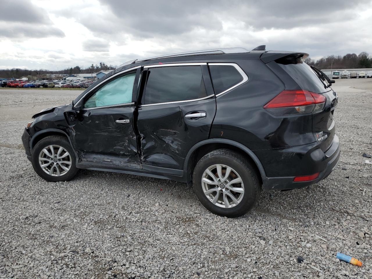 Photo 1 VIN: KNMAT2MVXJP507915 - NISSAN ROGUE 